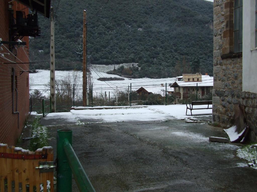 La Anjana Ojedo Hotel Потес Екстериор снимка